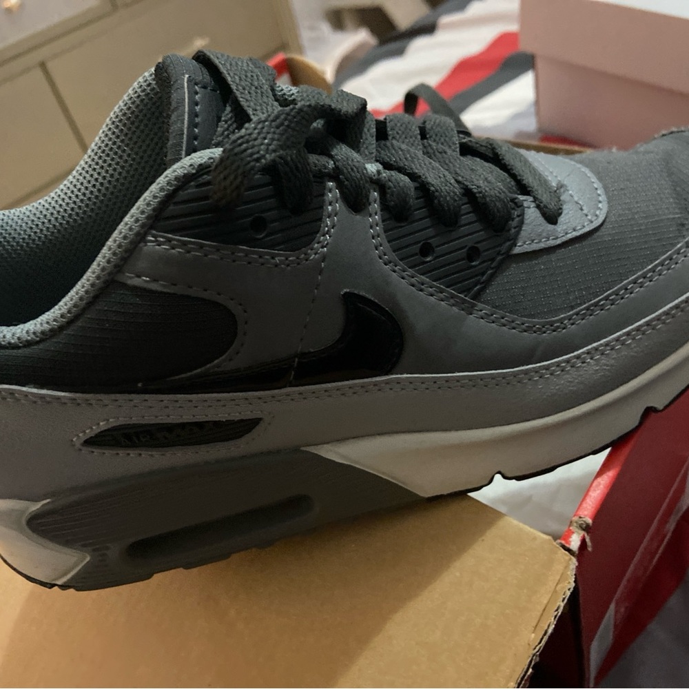 Kids Gray Nike air max